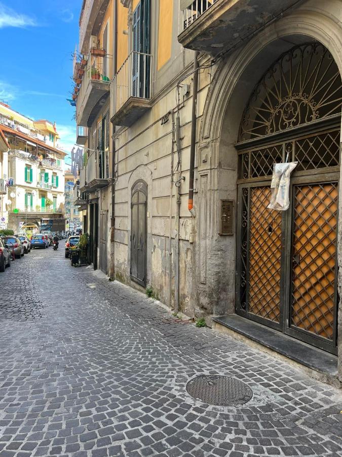 卡斯特拉玛雷帝斯达比亚Centro Stabia公寓 外观 照片